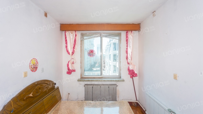 干警楼二手房实景图