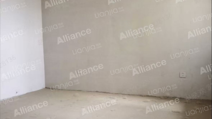 高尔夫别墅区内高层南北通透三居出售-卧室B