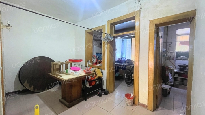 二建公司宿舍（建设路173号）二手房实景图