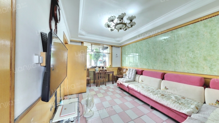 健康南楼二手房实景图