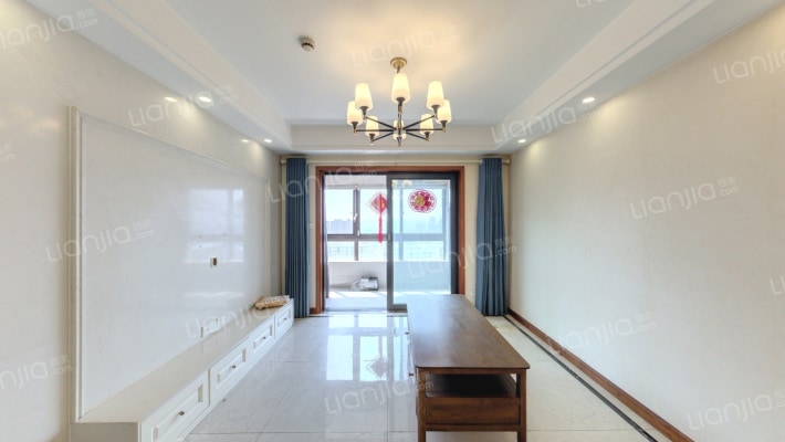 九龙仓碧玺A区二手房实景图