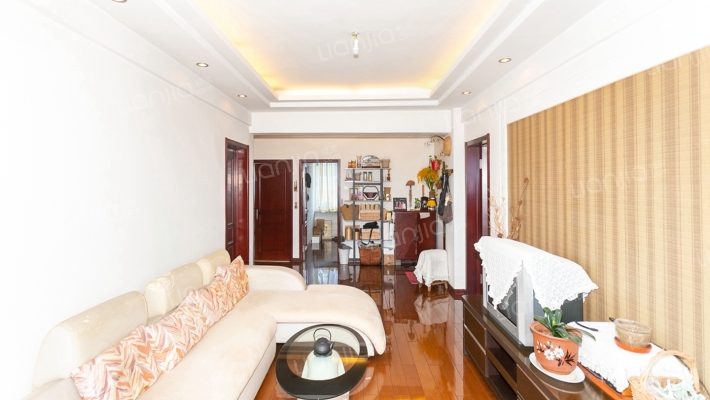 天增新村小区二手房实景图