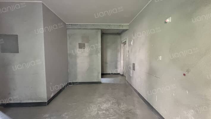 财信九悦府二手房实景图