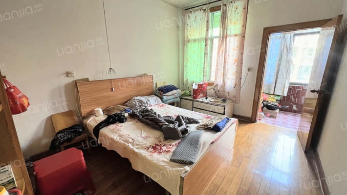电机小区二手房实景图