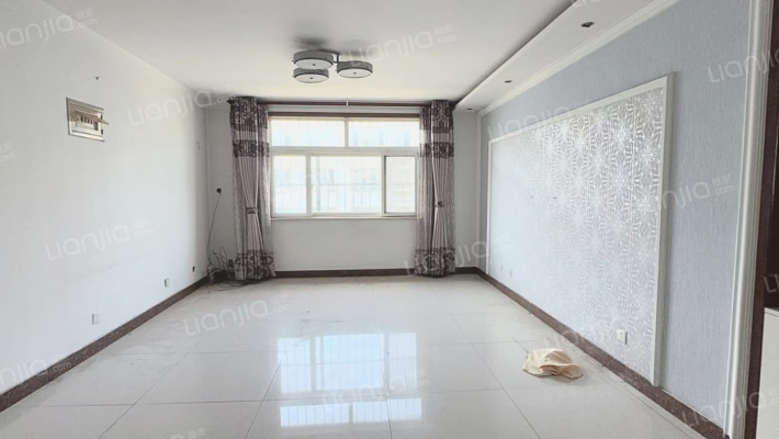 泰和花园二手房实景图