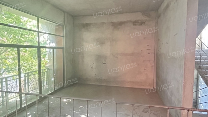 大步海滨花园二手房实景图