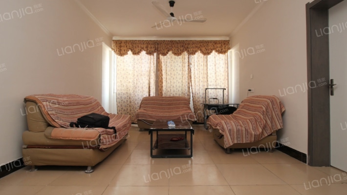 汽车管带厂家属楼二手房实景图