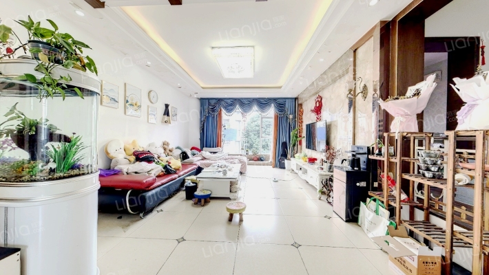 柳河花园东区二手房实景图