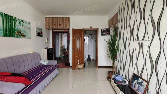 河畔丽景二手房实景图