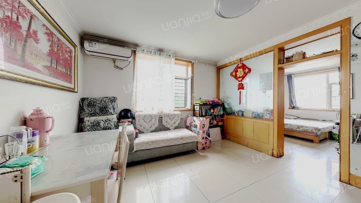 纪委宿舍二手房实景图