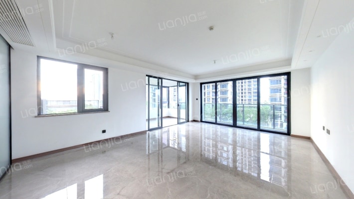 外滩江月湾二手房实景图