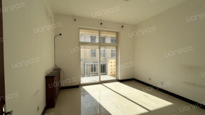 长天小区 6室2厅 南 北-卧室C