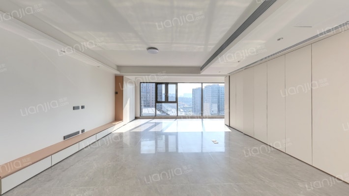 轨道万科悦府二手房实景图