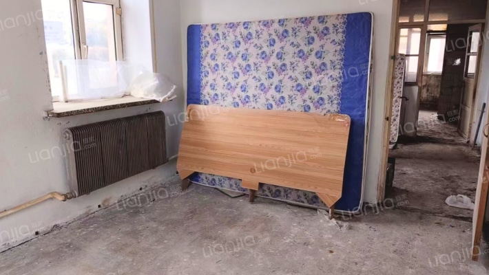 鸡房子小区二手房实景图