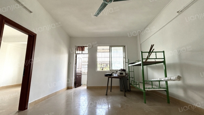 大洲新邨B区二手房实景图