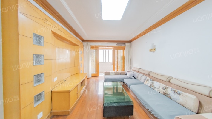 大地公寓二手房实景图