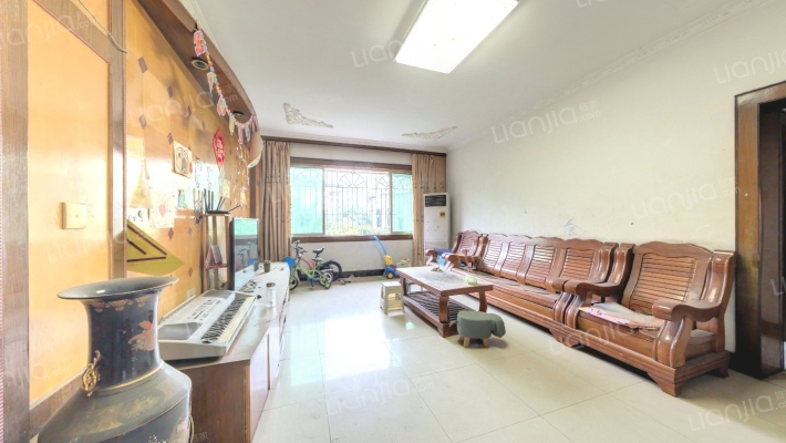 陵江花园二手房实景图