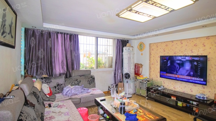 国贸大厦二手房实景图