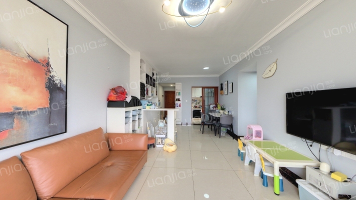 颐景湾畔二手房实景图