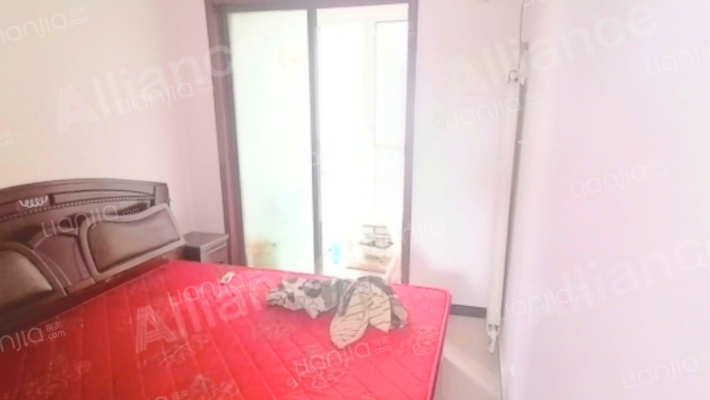 此房满五 户型方正，南北两居室 带装修 采光好-卧室A