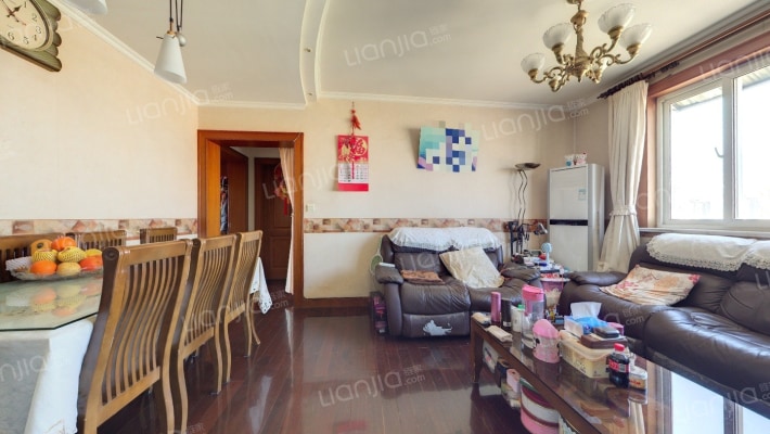 场中公寓二手房实景图