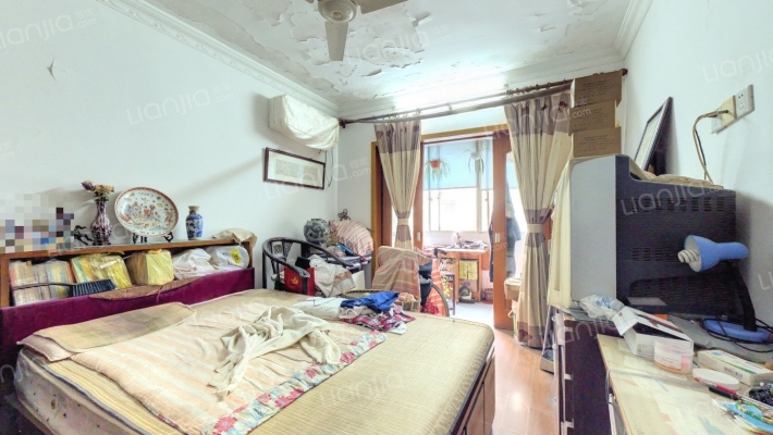 开鲁四村二手房实景图