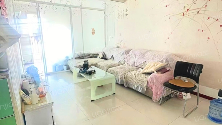 天一玫瑰苑西区二手房实景图