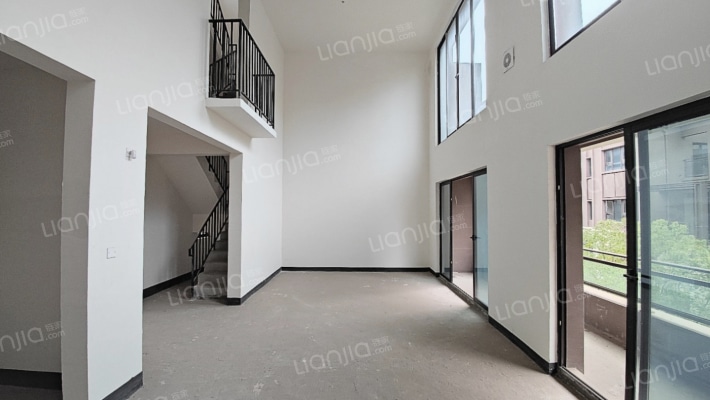 天辰雅墅二手房实景图