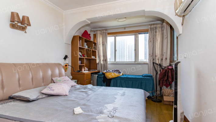 逸翠园二手房实景图