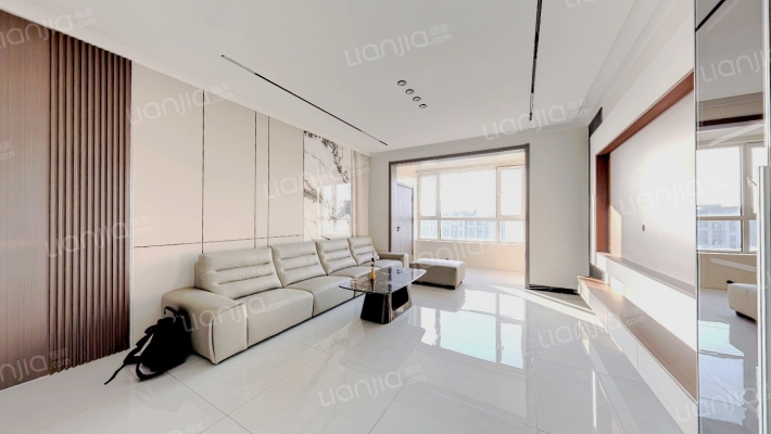 荣府二手房实景图