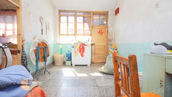 建松道二手房实景图