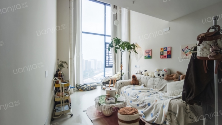 海吉星佳信广场二手房实景图