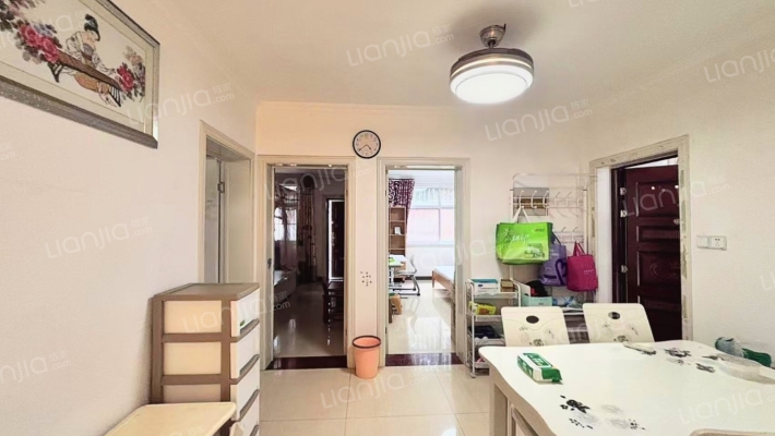 淮中西操场宿舍二手房实景图