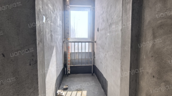 全阳正规一居 全天采光 一室一厅-阳台