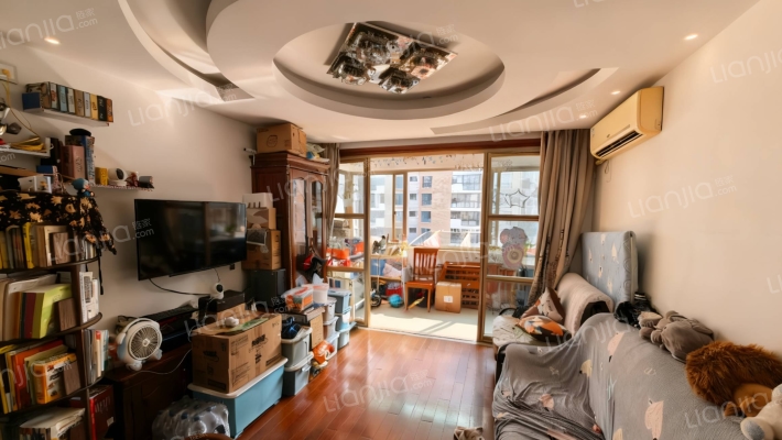 宝立公寓二手房实景图