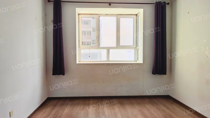 富景华庭 2室1厅 南-书房