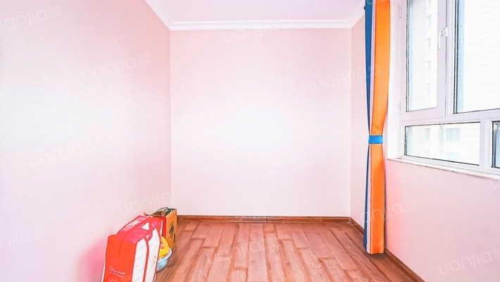 红光山碧桂园统一装修的好房子，小区环境好-卧室A