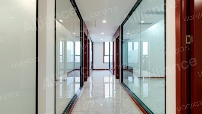 君泰时代中心二手房实景图