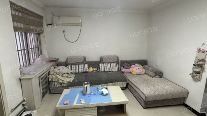 腾飞新村二手房实景图