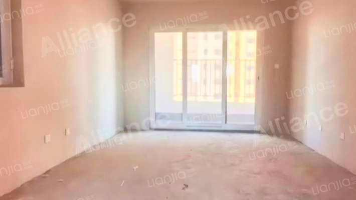 环境优美，适宜居住还可以打高尔夫的两居-客厅