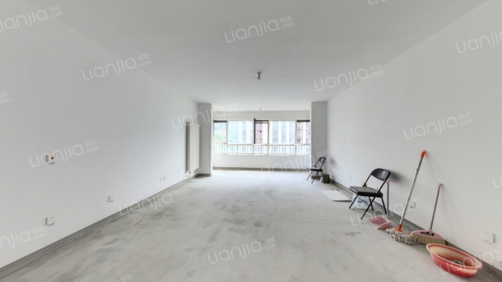 鼎秀家园二手房实景图