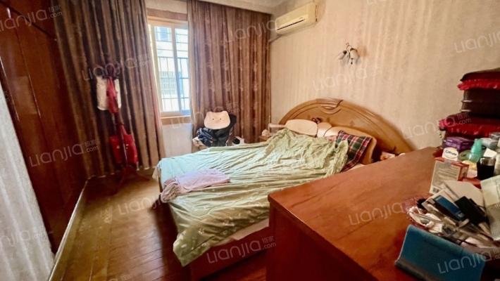 一览亭10号二手房实景图