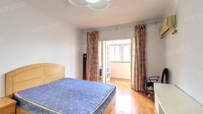 莫愁新寓涌泉里二手房实景图