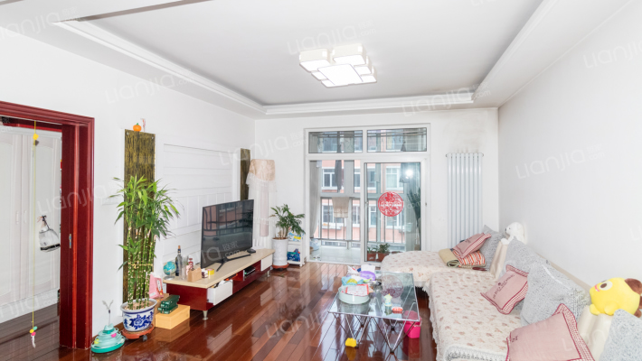 新世纪花园二手房实景图