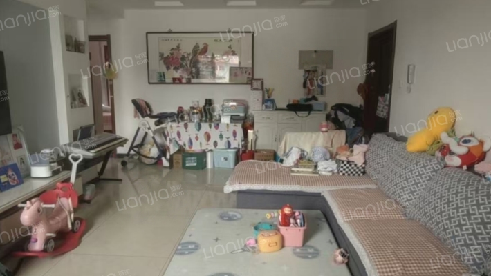 怡安馨居二手房实景图