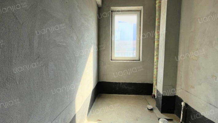 品质别墅区 环境优美 一步一景 四季有花 有高尔夫球场-厨房