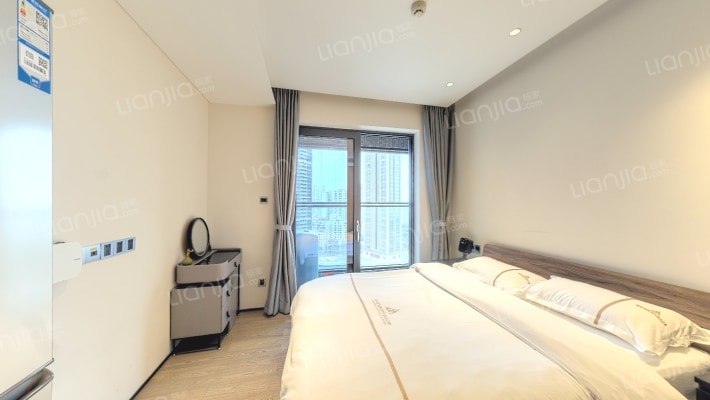 中洲滨海华府一期二手房实景图