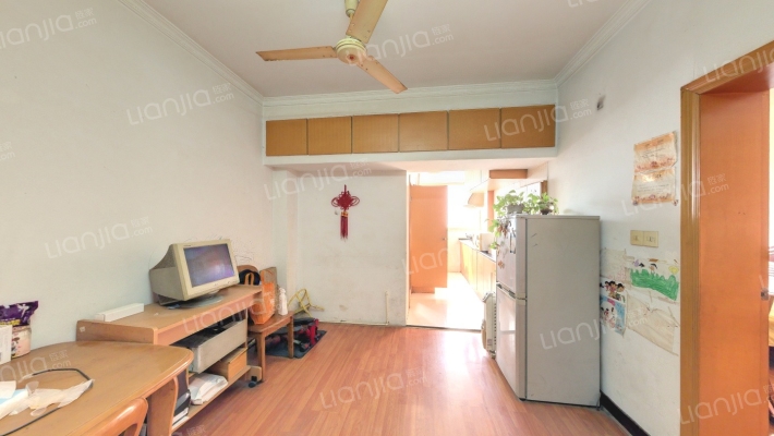 沁园新村三社区二手房实景图