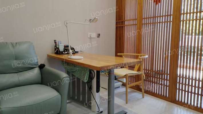 名都苑南区二手房实景图