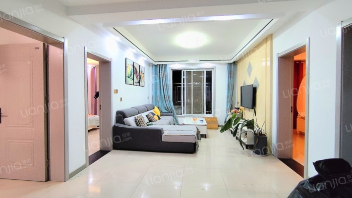 纬中路二手房实景图